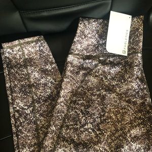 Fabletics High Waisted Foldover Powerhold size L